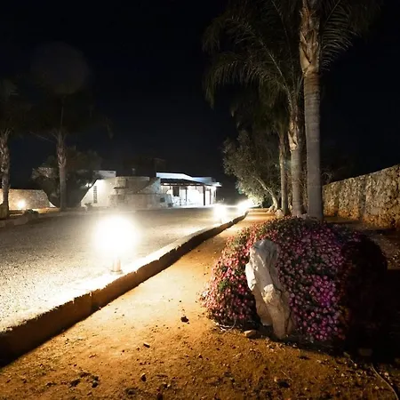 Stracca Con Ampio Spazio Esterno Villa