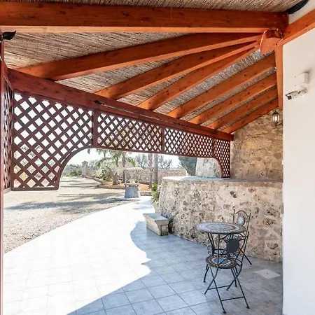 Stracca Con Ampio Spazio Esterno Villa